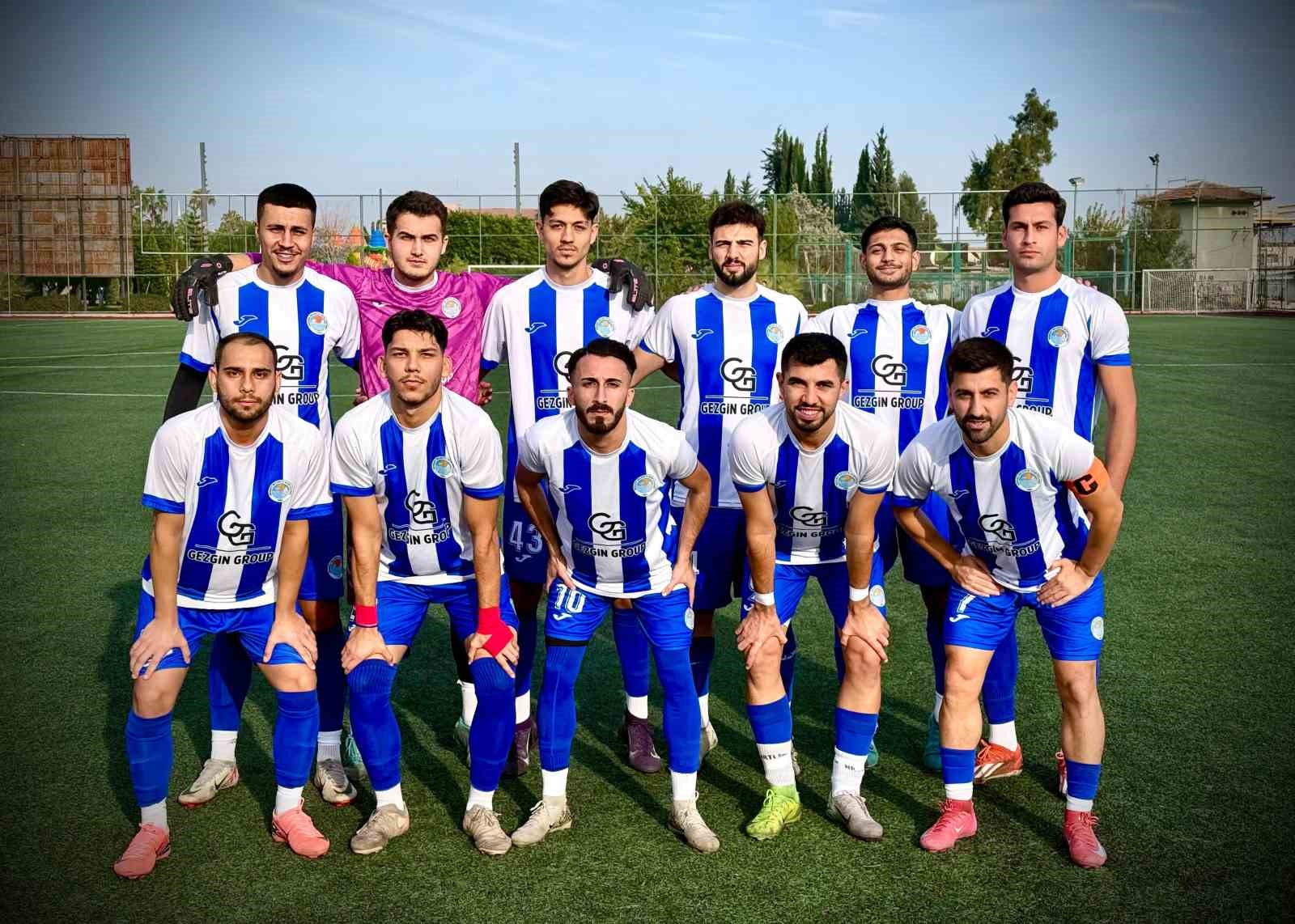 Akdeniz Belediye Spor'dan 4 kategoride 4 liderlik