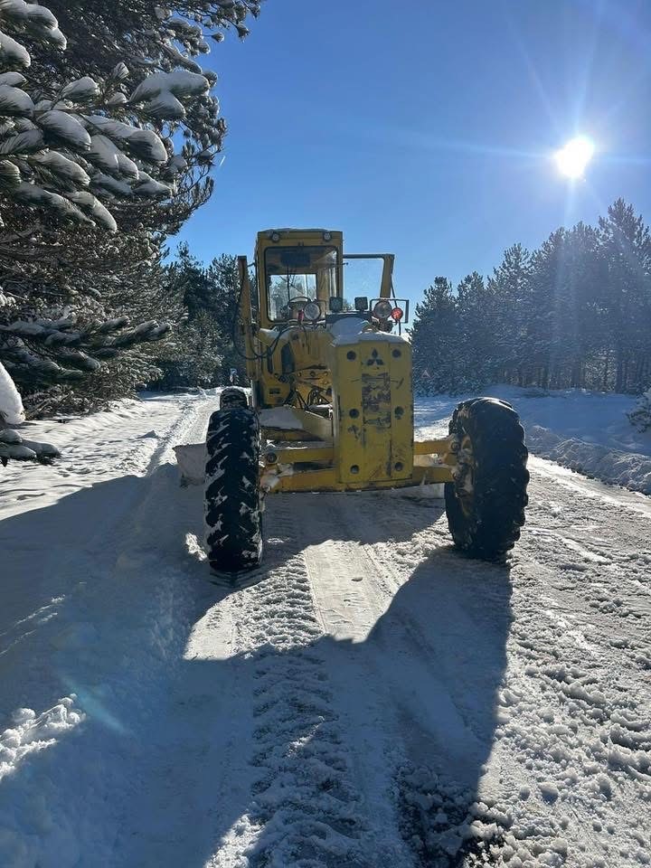 Karla kapanan 278 köy yolundan 149'u açıldı