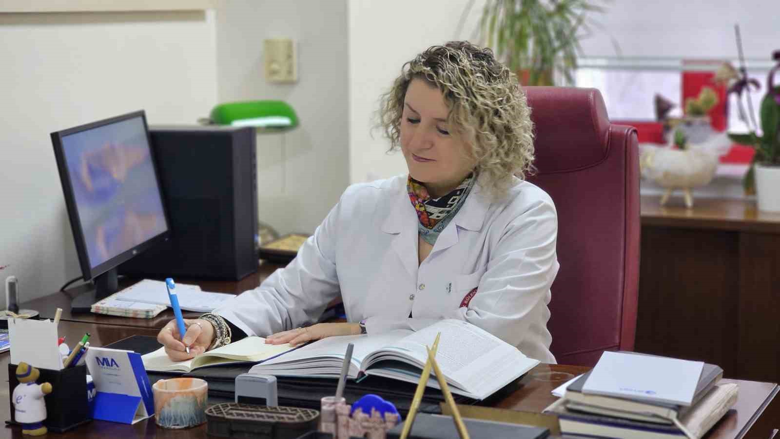 Susuz kalan beyinde hücreler arası iletişim yavaşlıyor