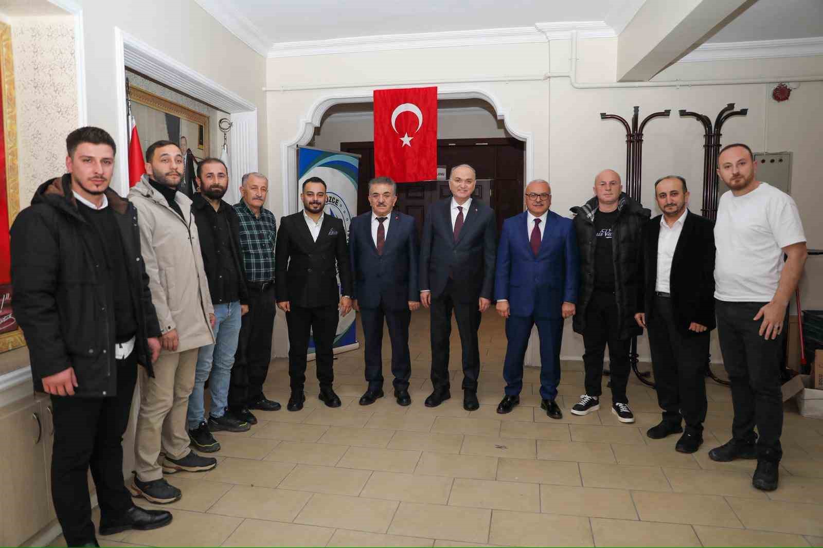 Başkan Özlü: 'Esnaf odalarımız, en yakın iş birliği kurumlarımızdır'