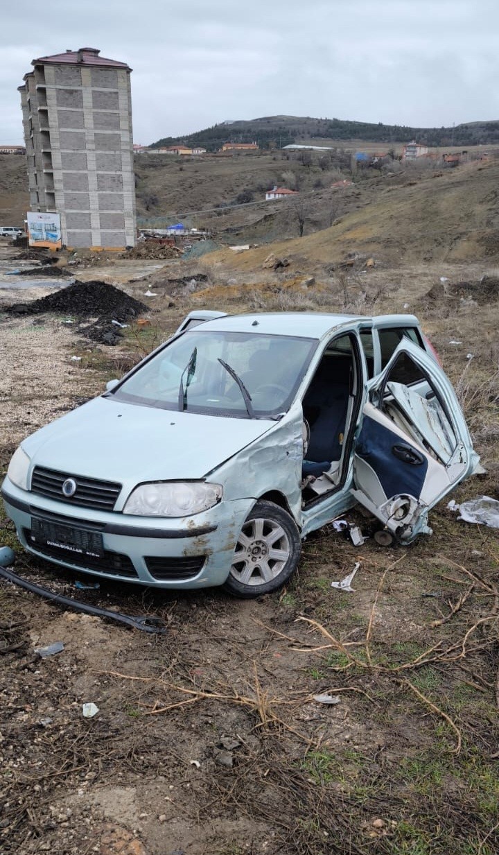 Meydana gelen kazada 4 kişi yaralandı
