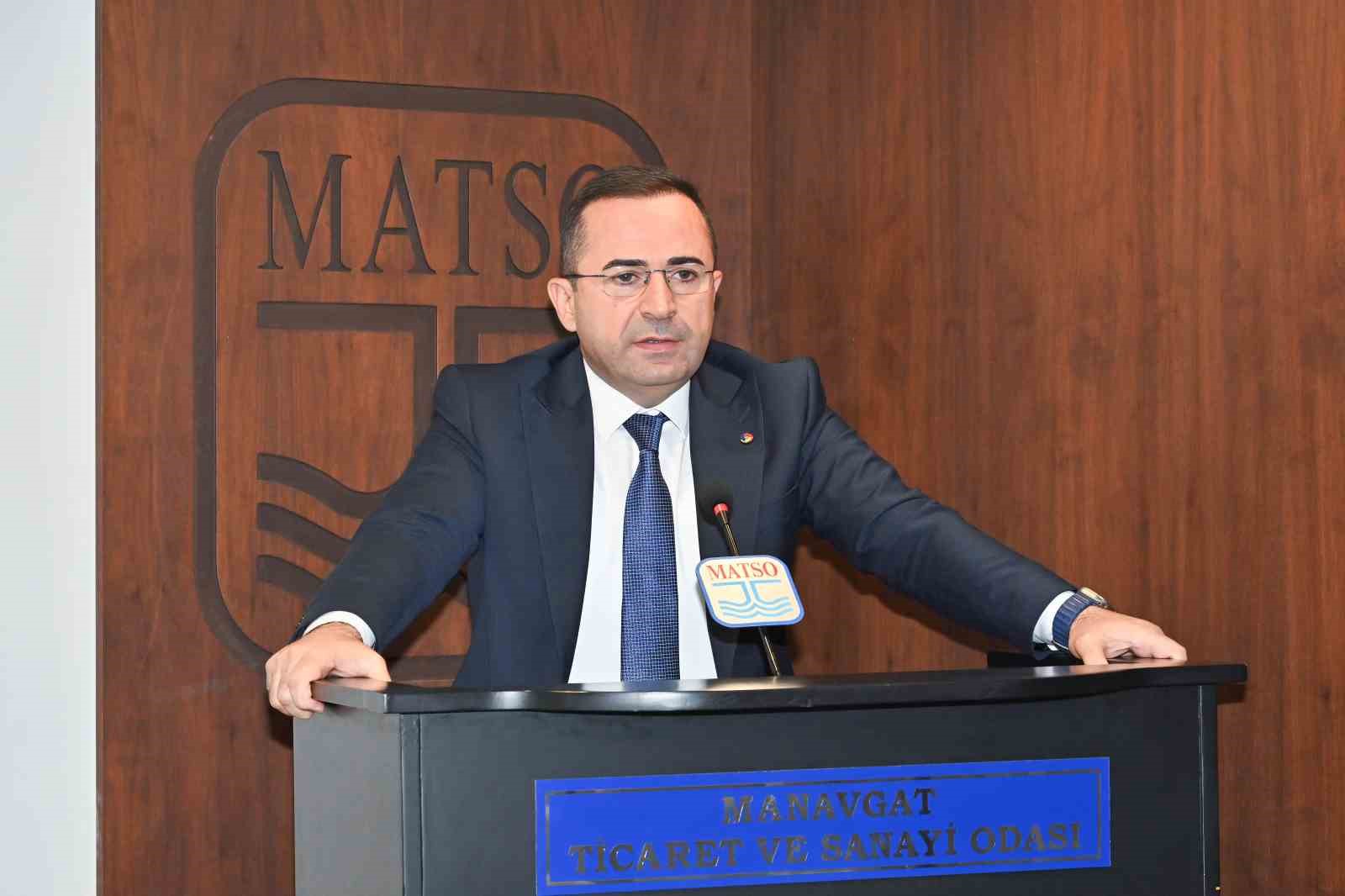 Başkan Güngör: 'Akaryakıt istasyonlarında tek ruhsat uygulaması hayata geçirilmeli'