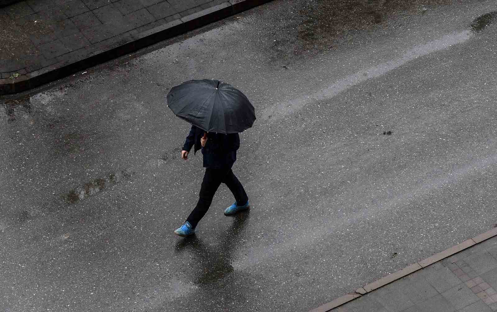 Meteoroloji Uyardı: Adana’da Hafta Boyunca Yağış Var!