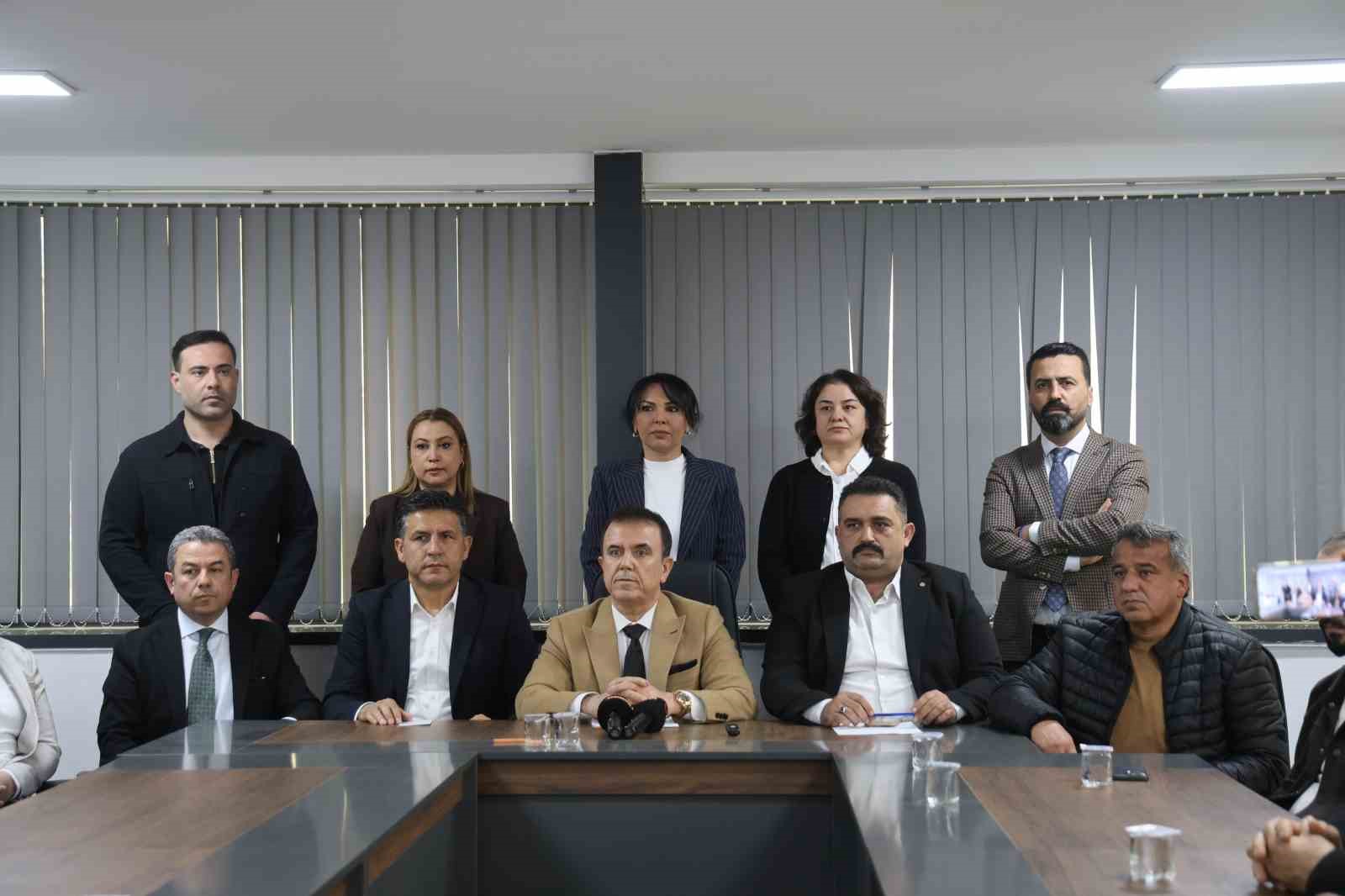 Kozan Belediyesi’ni Sarsan İddia: Başkan Mustafa Atlı’ndan Şok Açıklama!