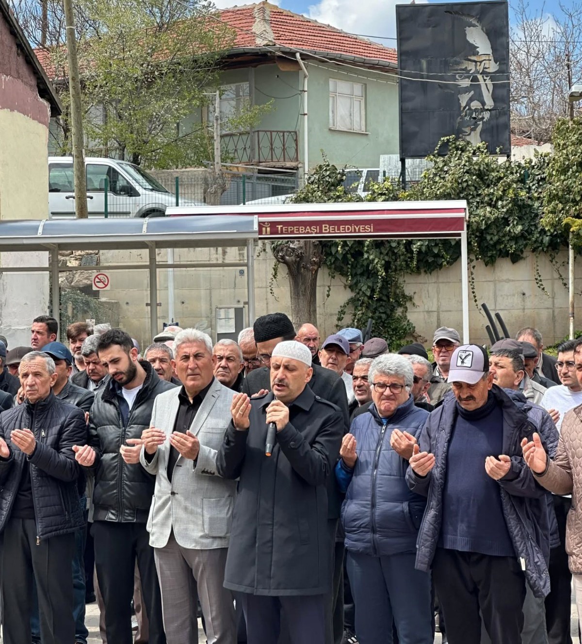 Gündüzler Mahallesi'nde yağmur ve şükür duası yapıldı