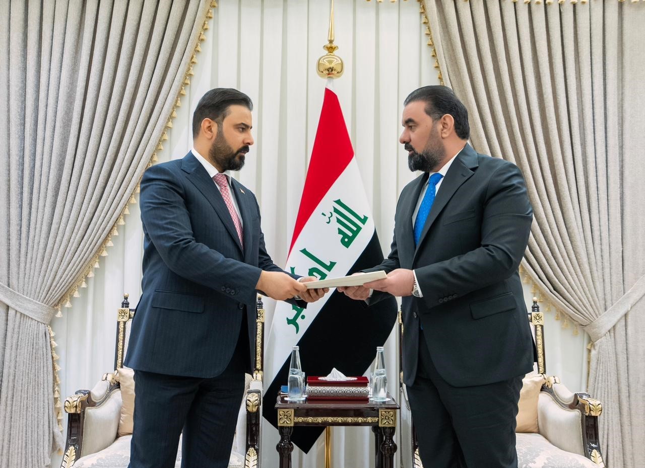 Irak Başbakan Adayı Zeydi, hükümet programını Irak Meclis Başkanlığına sundu