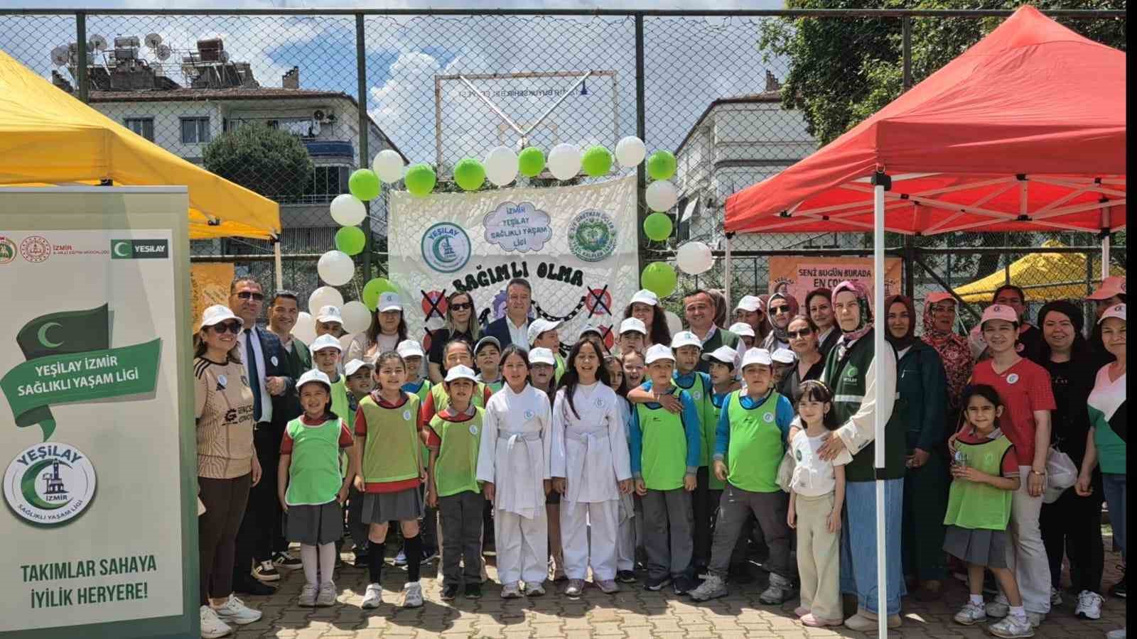 Ödemiş'te mahalleyi buluşturan sağlık festivali