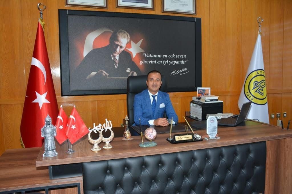 Aydın Lisesi Müdürü Akyol, Yenipazar'a atandı