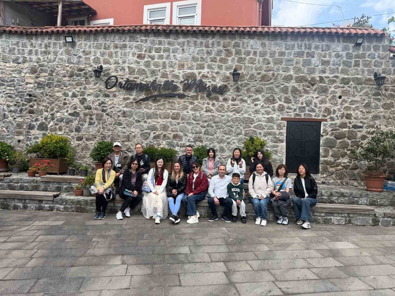 Trabzon'un turizm potansiyeli Çinli acentalara tanıtılıyor