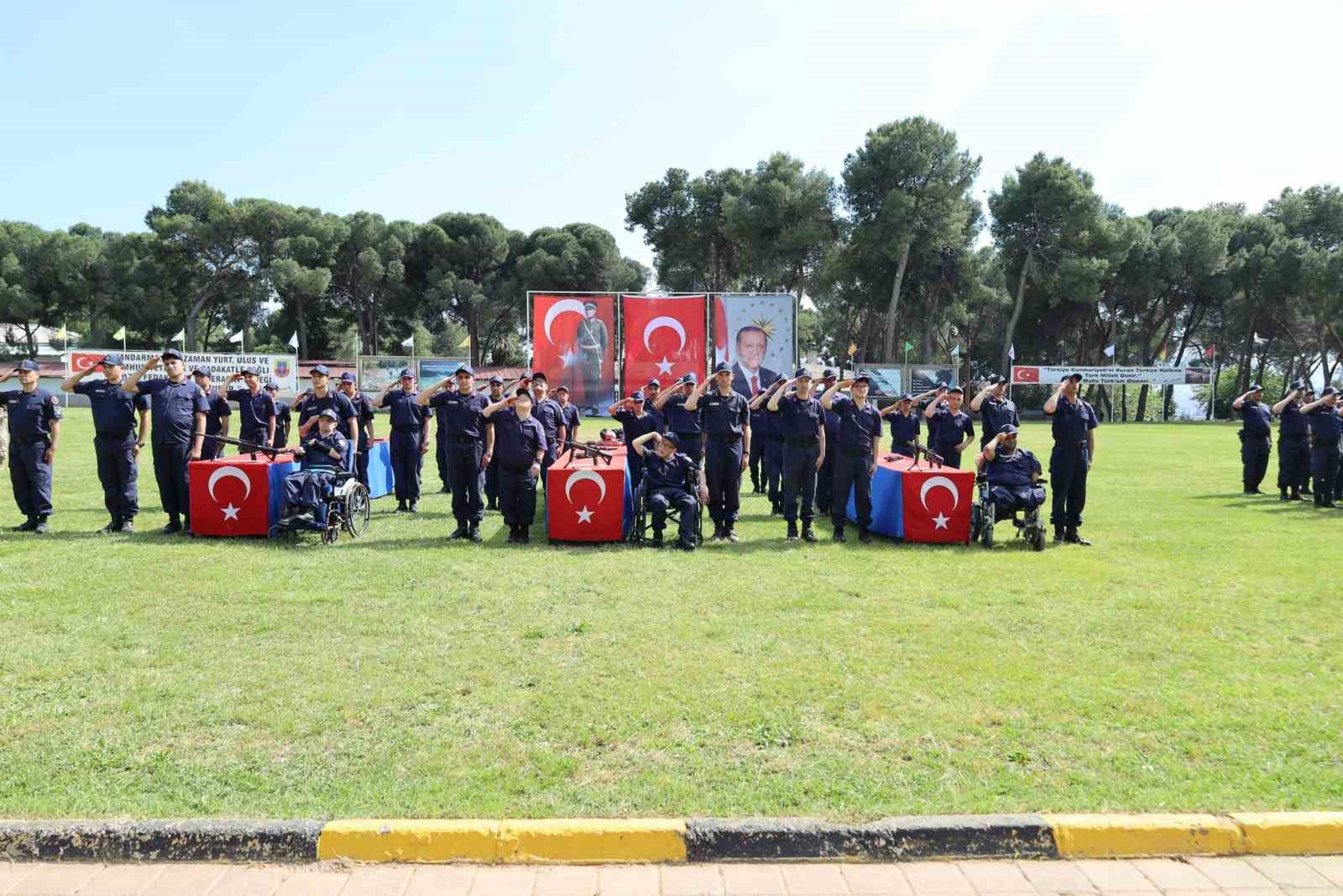Aydın'da 22 özel birey askerlik yemini etti
