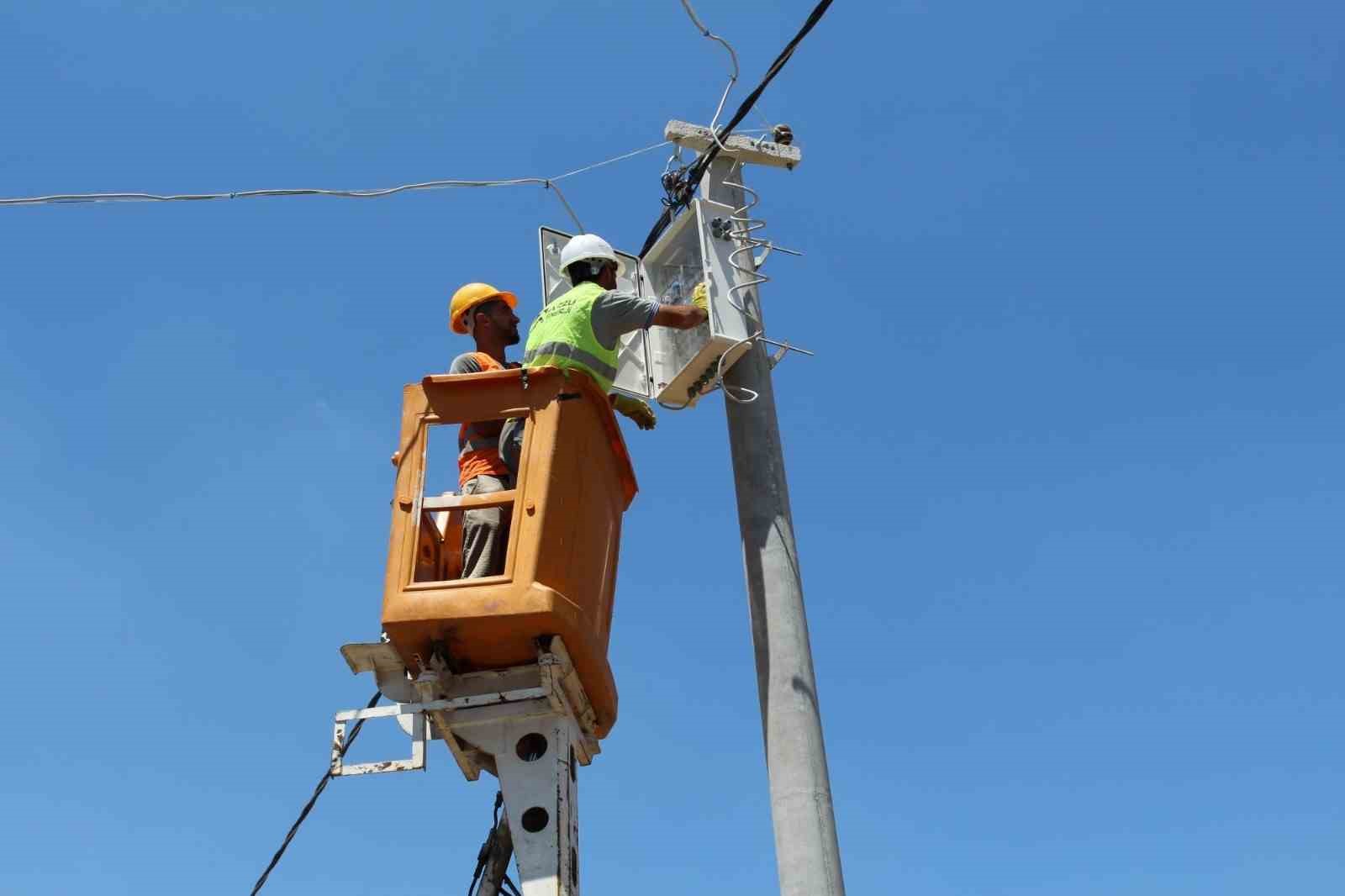 Dicle Elektrik'ten Akçakale ve Harran'a 470 milyon liralık yatırım