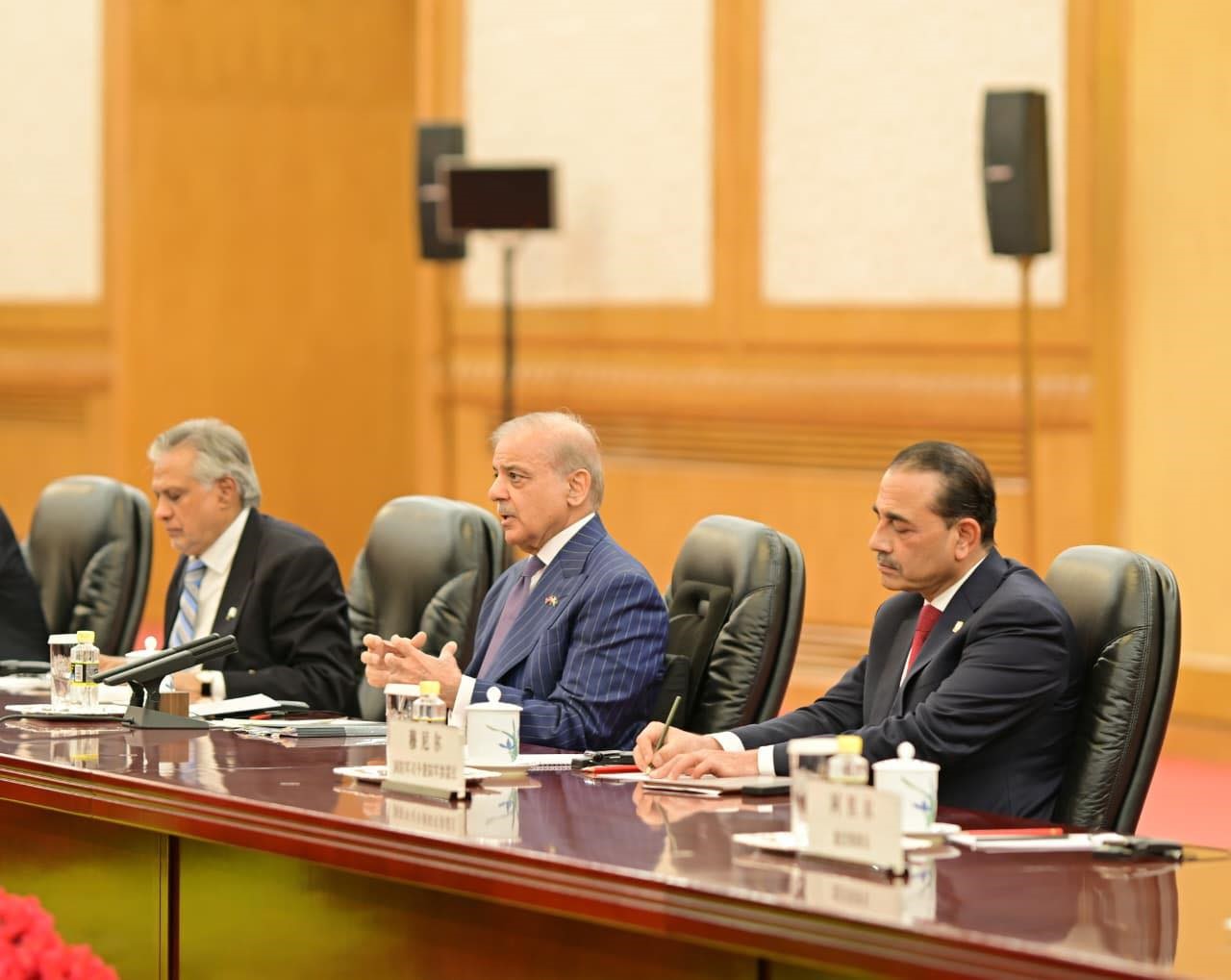 Pakistan Başbakanı Şerif, Çin Devlet Başkanı Jinping ile görüştü
