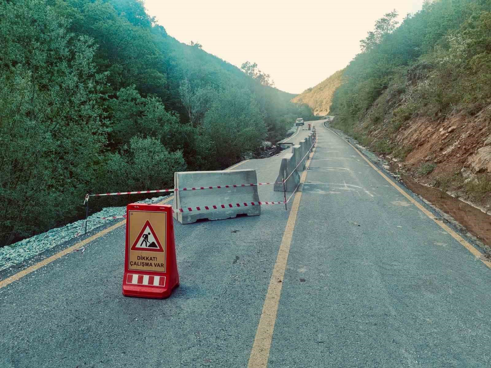 Bilecik'te sağanak sonrası ekipler sahada